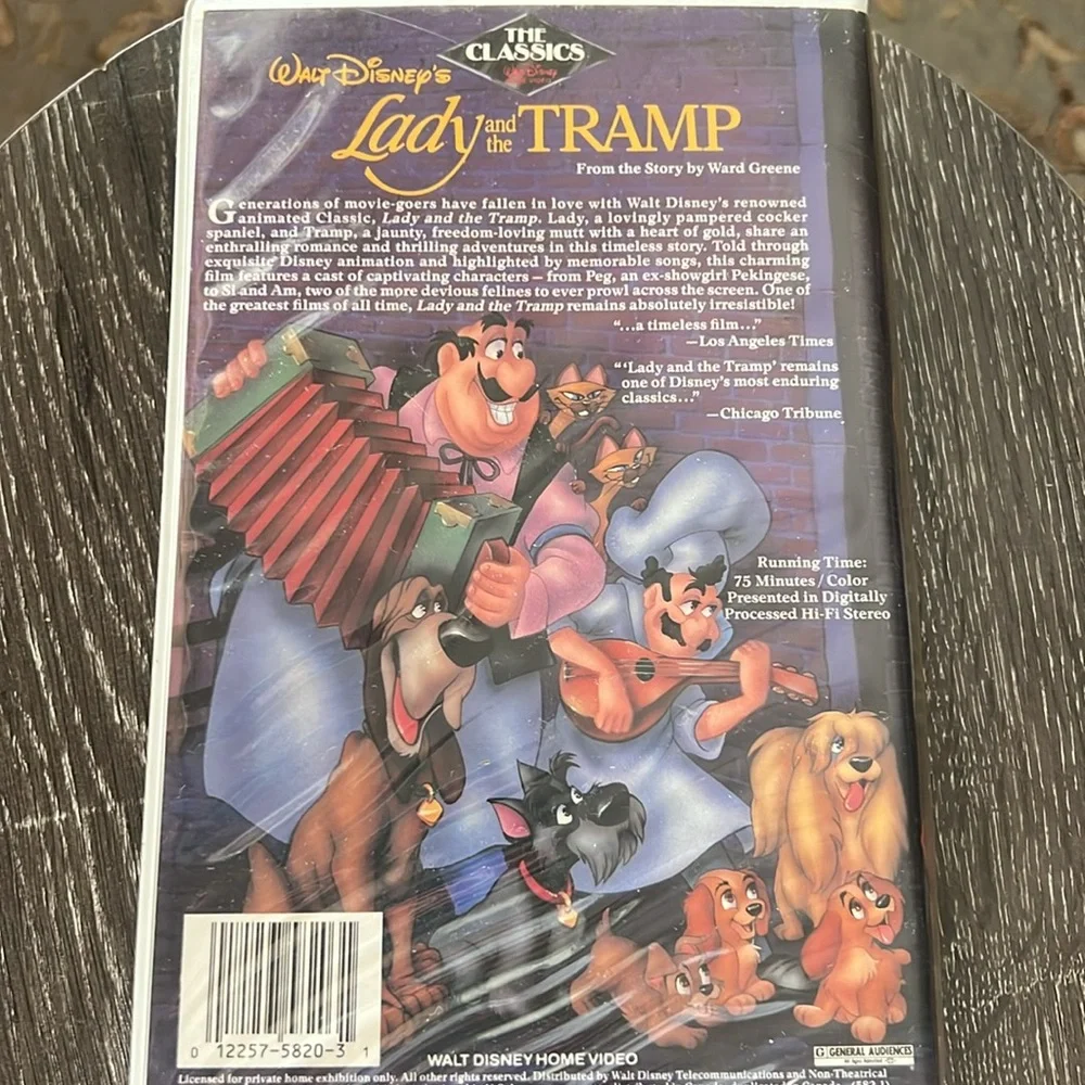 Disney Lady and the Tramp VHS - black diamond edition